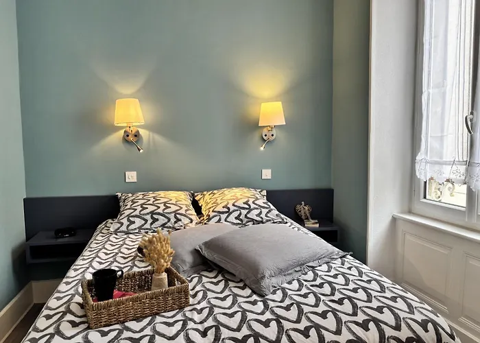 Le Puy Mary - - 1 Lit - 2 Pers - Clim シャテルギュイヨン